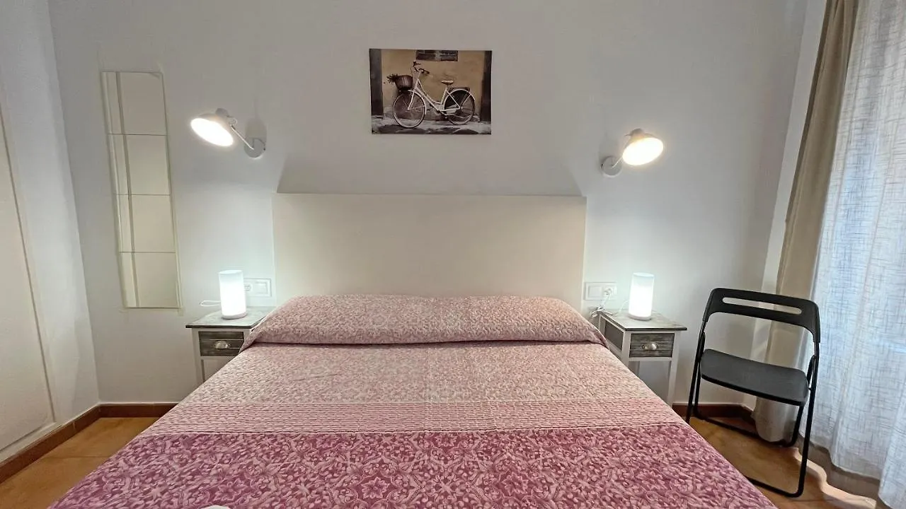 ゲストハウス Hostal La Premsa アレニス・デ・マル
