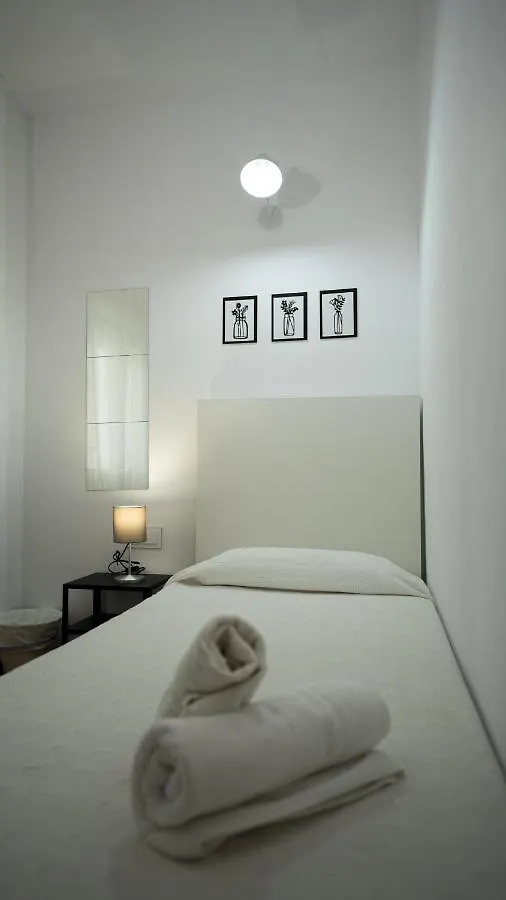 ゲストハウス Hostal La Premsa アレニス・デ・マル スペイン